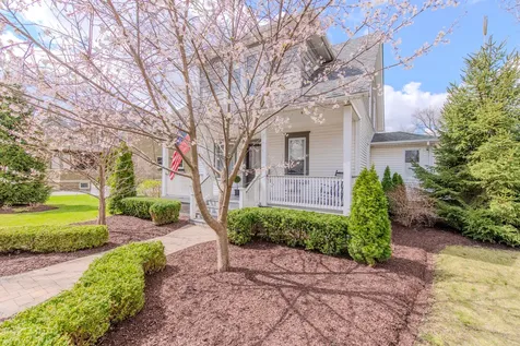 220 Hickory Street Frankfort IL 60423