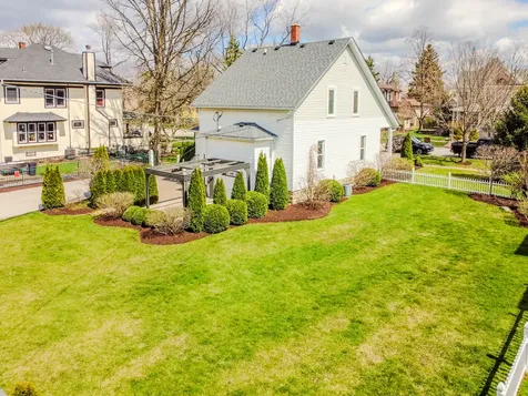 220 Hickory Street Frankfort IL 60423