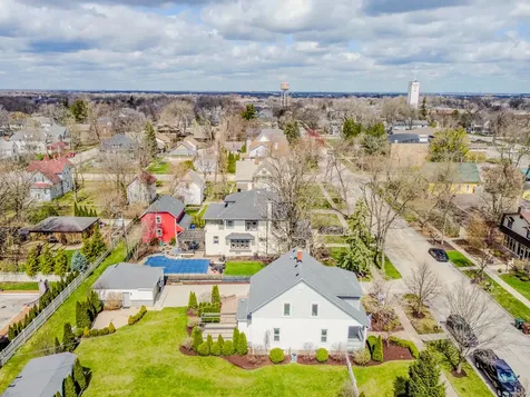 220 Hickory Street Frankfort IL 60423