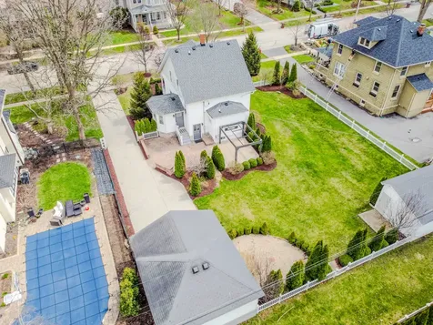 220 Hickory Street Frankfort IL 60423