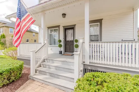 220 Hickory Street Frankfort IL 60423