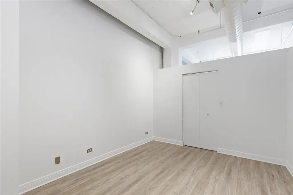 124 West Polk Street Chicago IL 60605