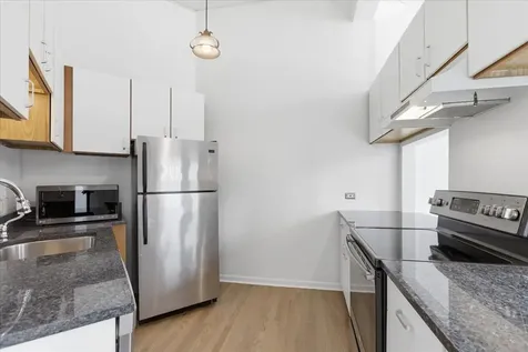 124 West Polk Street Chicago IL 60605