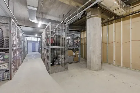 124 West Polk Street Chicago IL 60605