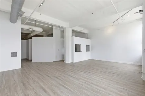124 West Polk Street Chicago IL 60605