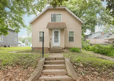 1206 36TH Street Rock Island IL 61201