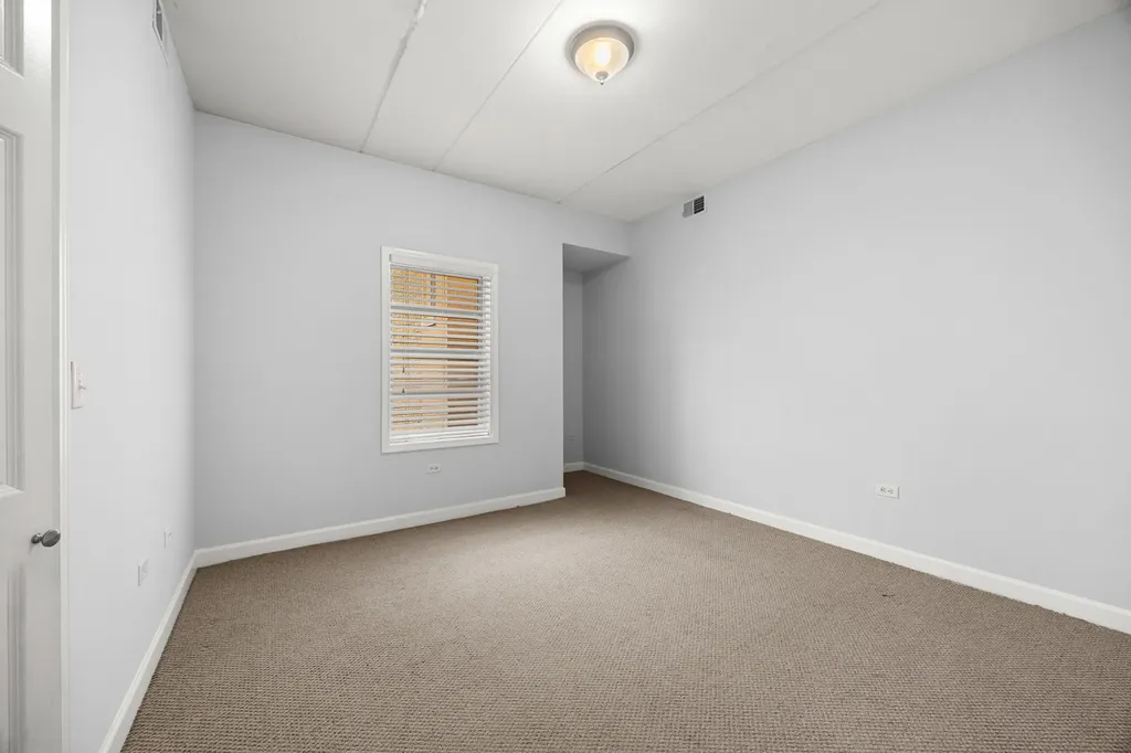 2618 West Diversey Avenue Chicago IL 60647