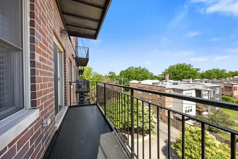 2618 West Diversey Avenue Chicago IL 60647