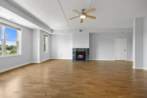 2618 West Diversey Avenue Chicago IL 60647