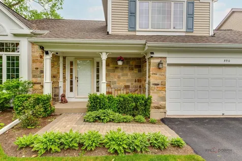 590 Hapsfield Lane Buffalo Grove IL 60089