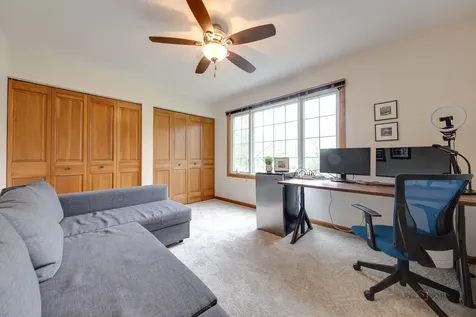 590 Hapsfield Lane Buffalo Grove IL 60089