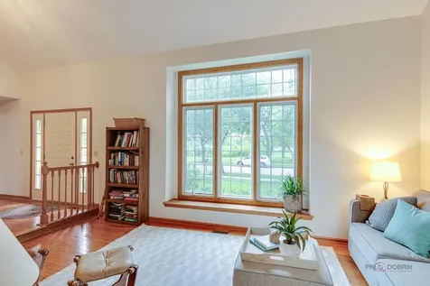 590 Hapsfield Lane Buffalo Grove IL 60089