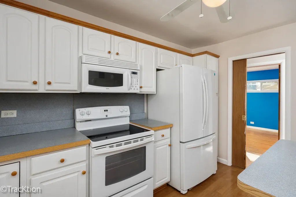 7719 Gail Avenue Darien IL 60561