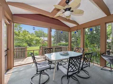 733 North Waiola Avenue La Grange Park IL 60526