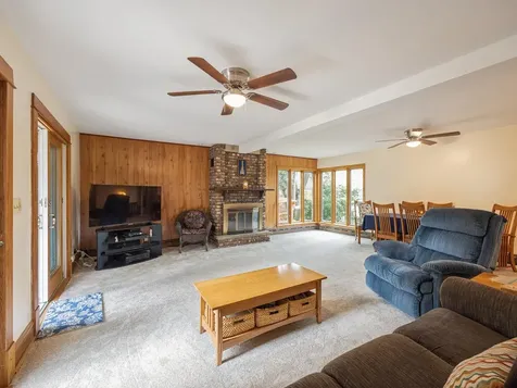 733 North Waiola Avenue La Grange Park IL 60526