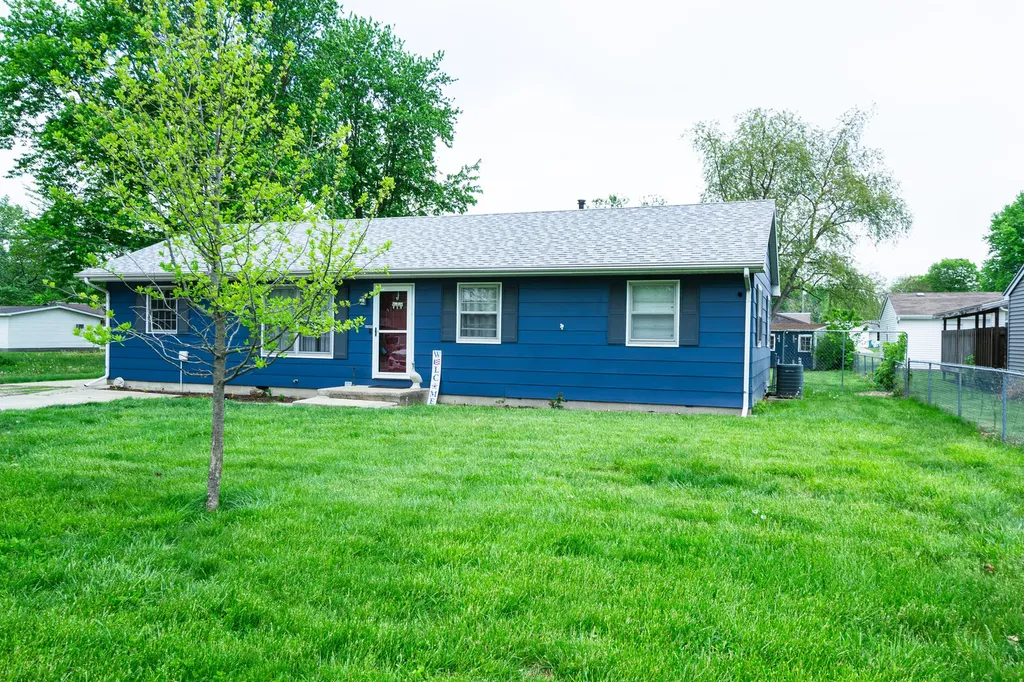 408 East Marshall Street Tolono IL 61880