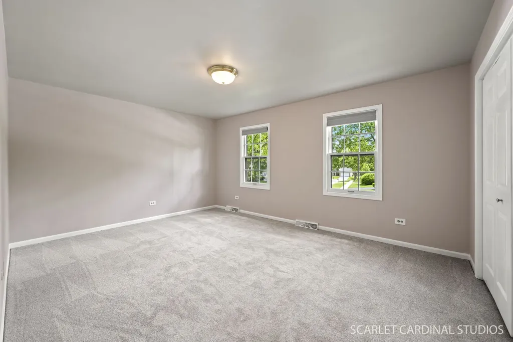 907 Secretariat Drive Naperville IL 60540
