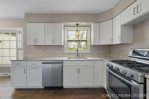 907 Secretariat Drive Naperville IL 60540