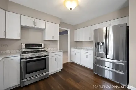 907 Secretariat Drive Naperville IL 60540