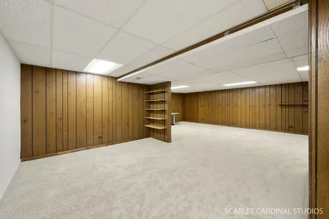 907 Secretariat Drive Naperville IL 60540