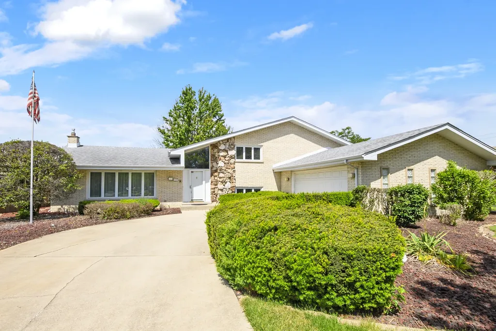 15542 Narcissus Lane Orland Park IL 60462