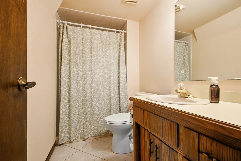 15542 Narcissus Lane Orland Park IL 60462