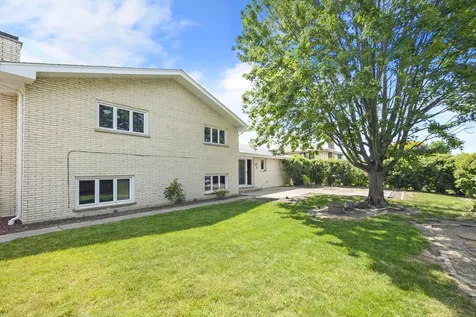 15542 Narcissus Lane Orland Park IL 60462