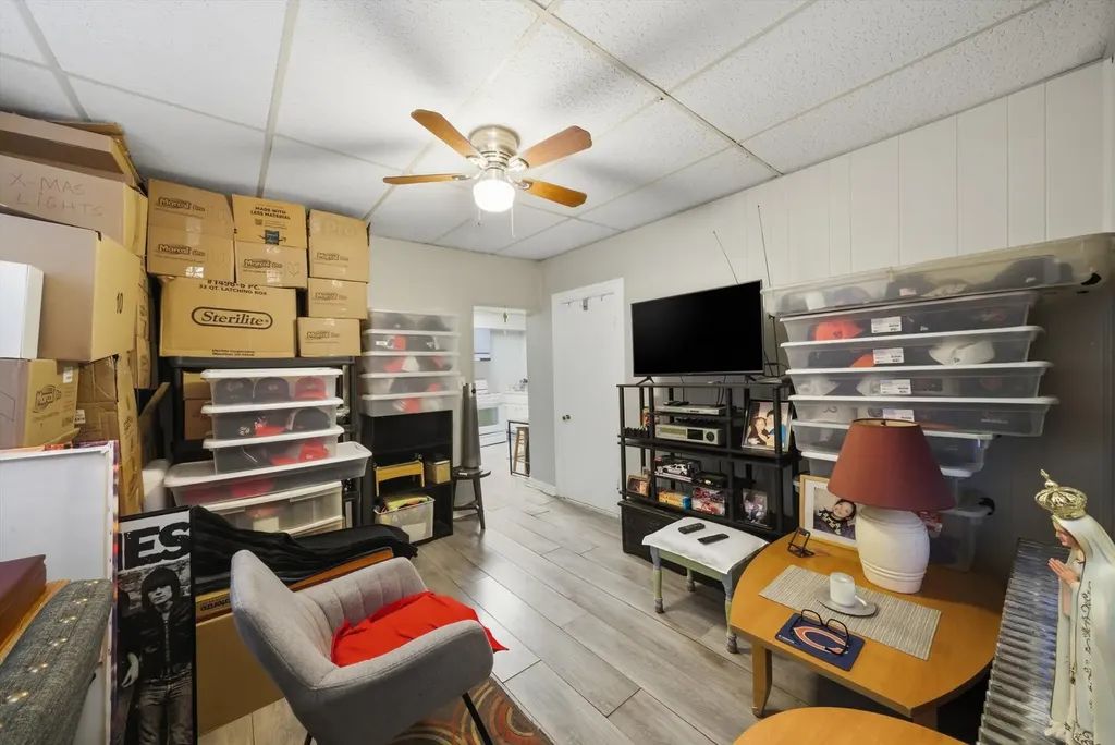 2924 South Princeton Avenue Chicago IL 60616