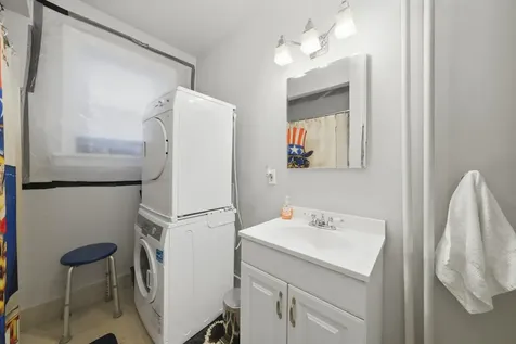 2924 South Princeton Avenue Chicago IL 60616