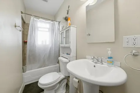 2924 South Princeton Avenue Chicago IL 60616