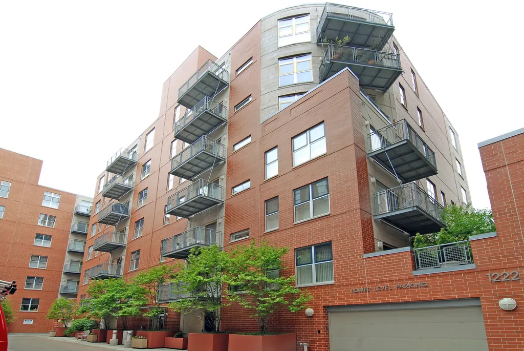 1222 Chicago Avenue Evanston IL 60202