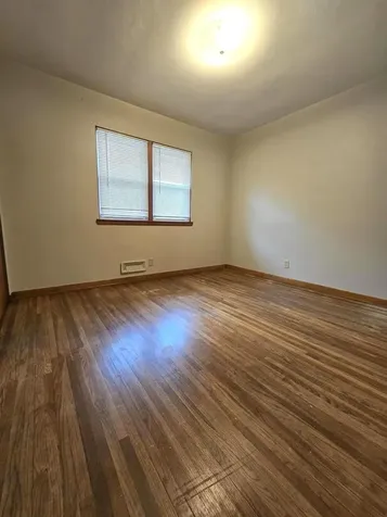 908 Oakland Avenue Joliet IL 60435