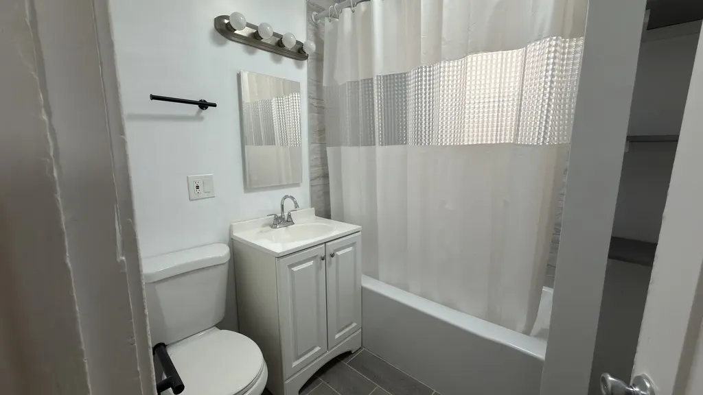 3912 West Jackson Boulevard Chicago IL 60624