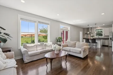 1117 Hedgerow Drive Grayslake IL 60030