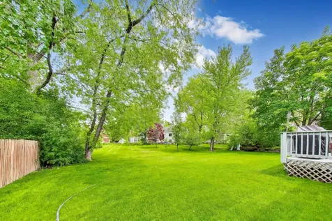 2115 Hitching Post Lane Schaumburg IL 60194
