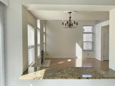 1561 East Baronet Lane Palatine IL 60074