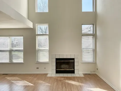 1561 East Baronet Lane Palatine IL 60074