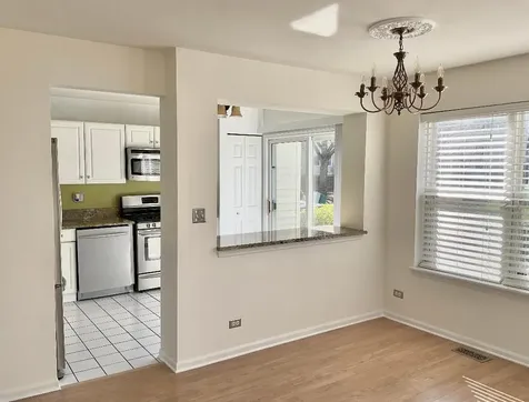 1561 East Baronet Lane Palatine IL 60074