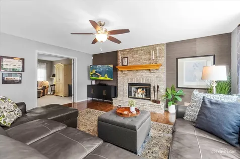 4840 Snapjack Circle Naperville IL 60564