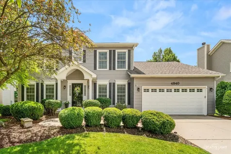 4840 Snapjack Circle Naperville IL 60564