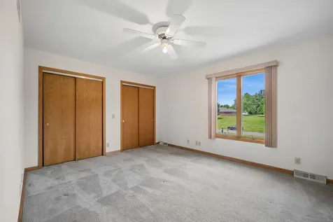 40W923 Mulhern Road Elburn IL 60119