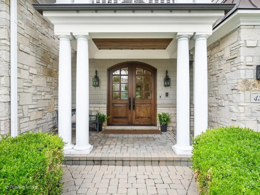 431 Woodland Park Court Hinsdale IL 60521