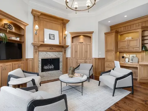 431 Woodland Park Court Hinsdale IL 60521