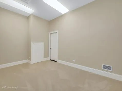 431 Woodland Park Court Hinsdale IL 60521