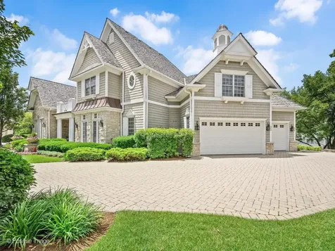 431 Woodland Park Court Hinsdale IL 60521