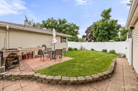 356 East Prairie Avenue Lombard IL 60148