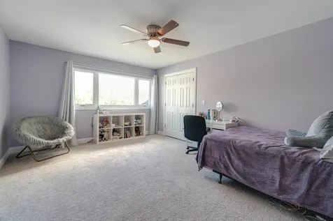 1685 Clover Drive Inverness IL 60067