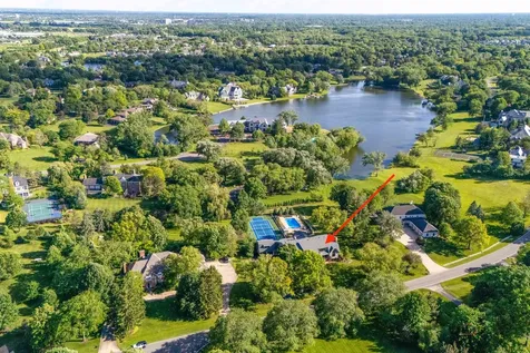 1685 Clover Drive Inverness IL 60067