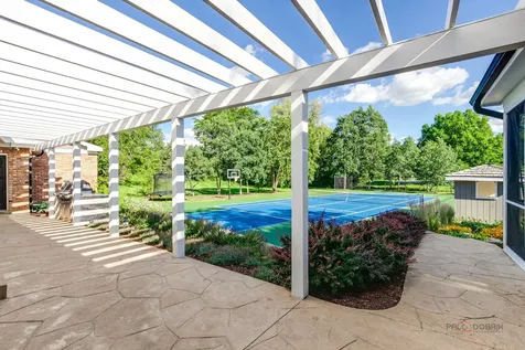 1685 Clover Drive Inverness IL 60067
