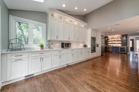 1685 Clover Drive Inverness IL 60067